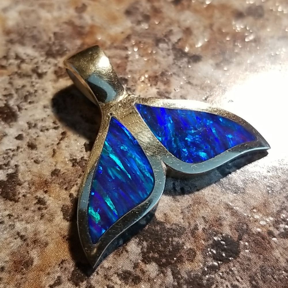 14kt Opal Whale Tail Pendant - Picture 4 of 5